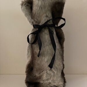 Dennis Basso Home Faux Fur Wine or Champagne Bag/Chinchilla/NEW/NEVER USED!